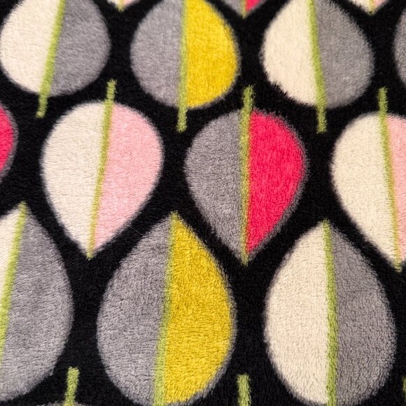 Vera Bradley Plush Blanket - Picture 2 of 4